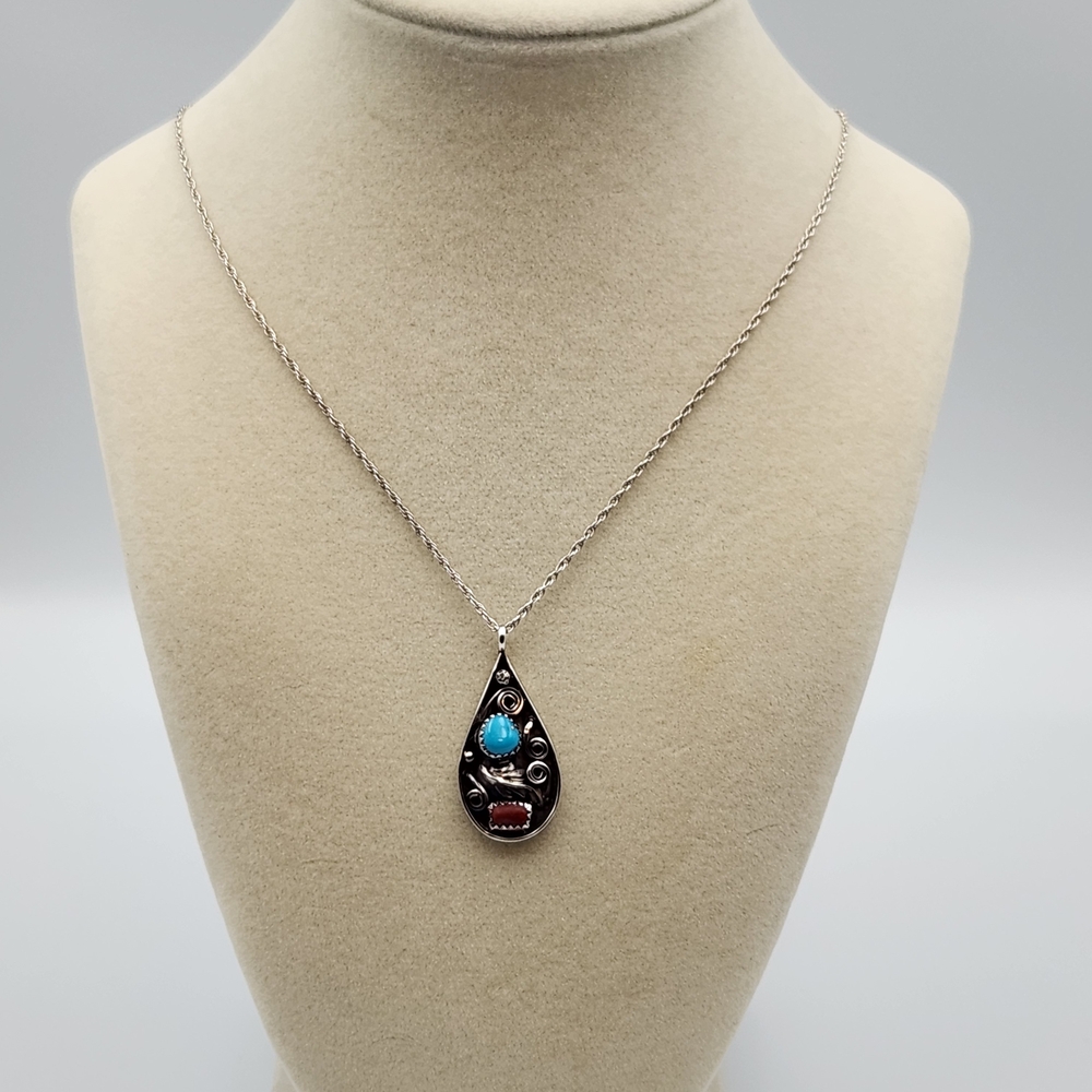Elegant Sterling Silver Chain With Turquoise & Coral Pendant Necklace